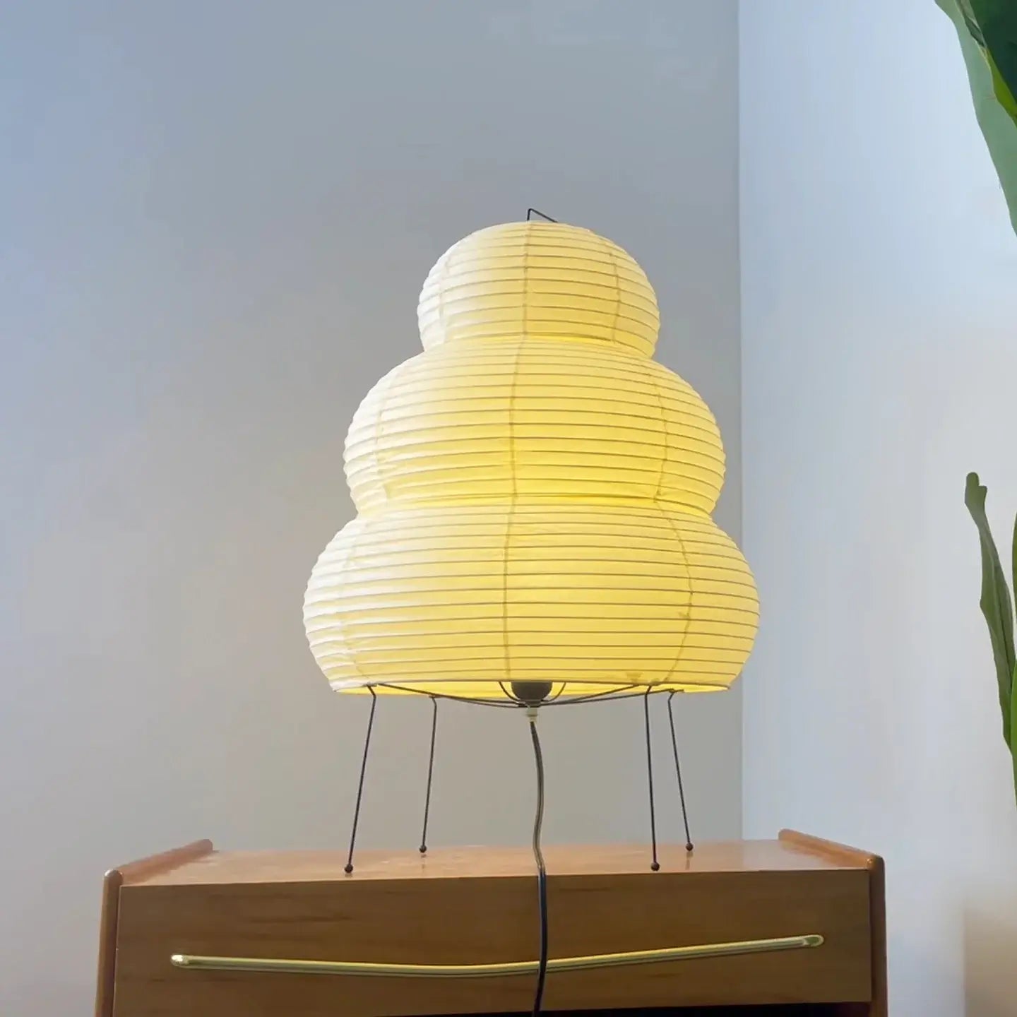 Akari 25N Table Lamp - Nuvé