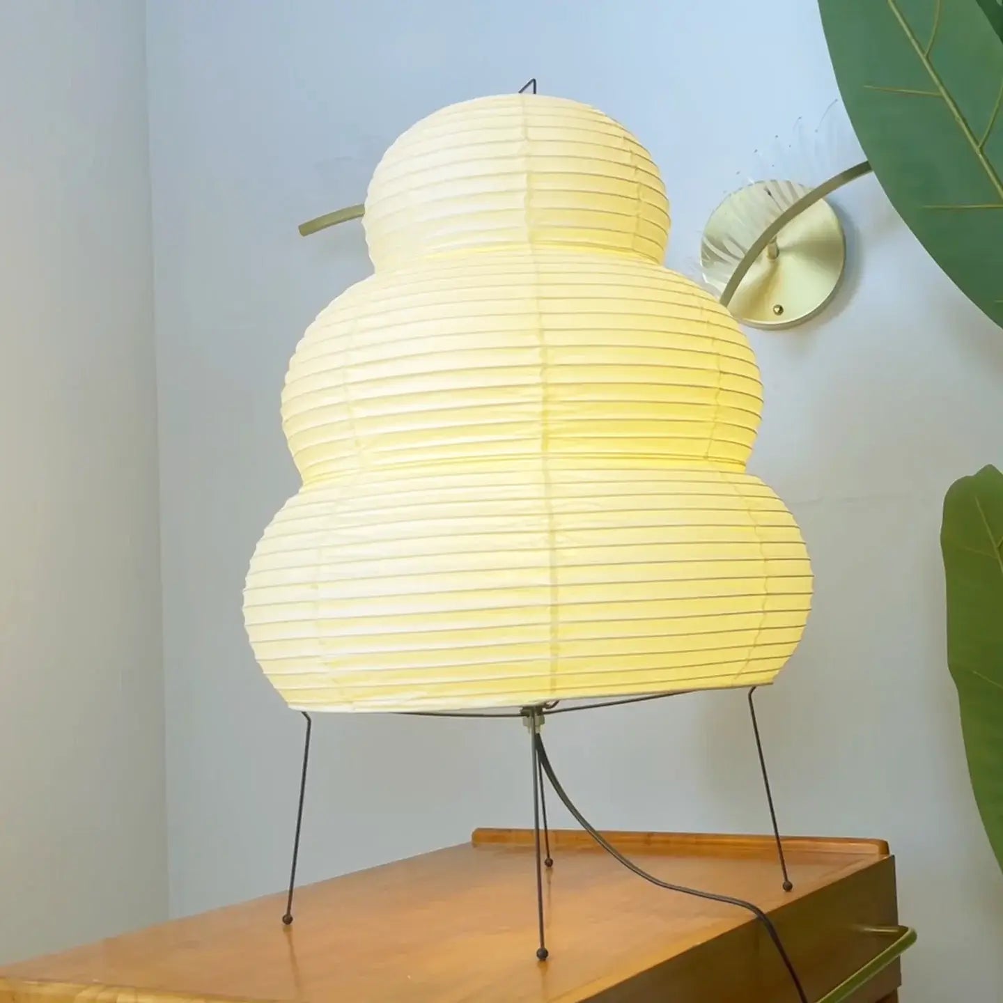 Akari 25N Table Lamp - Nuvé
