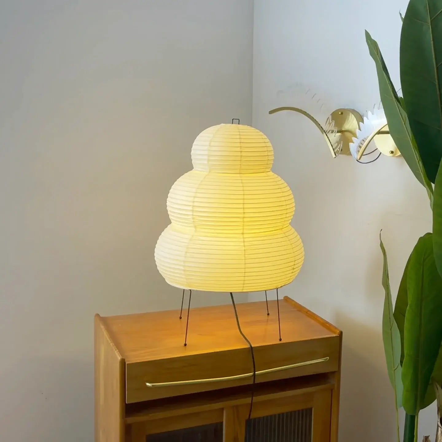Akari 25N Table Lamp - Nuvé