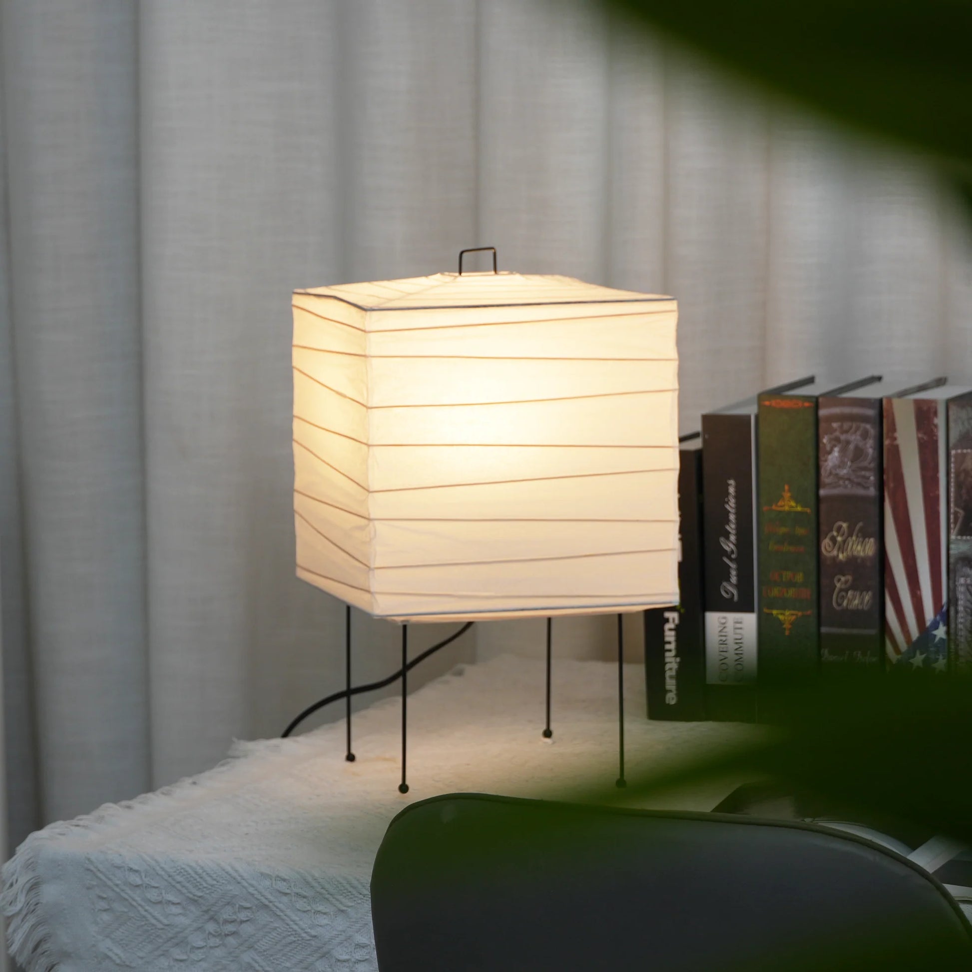 Akari 3X Table Lamp - Nuvé