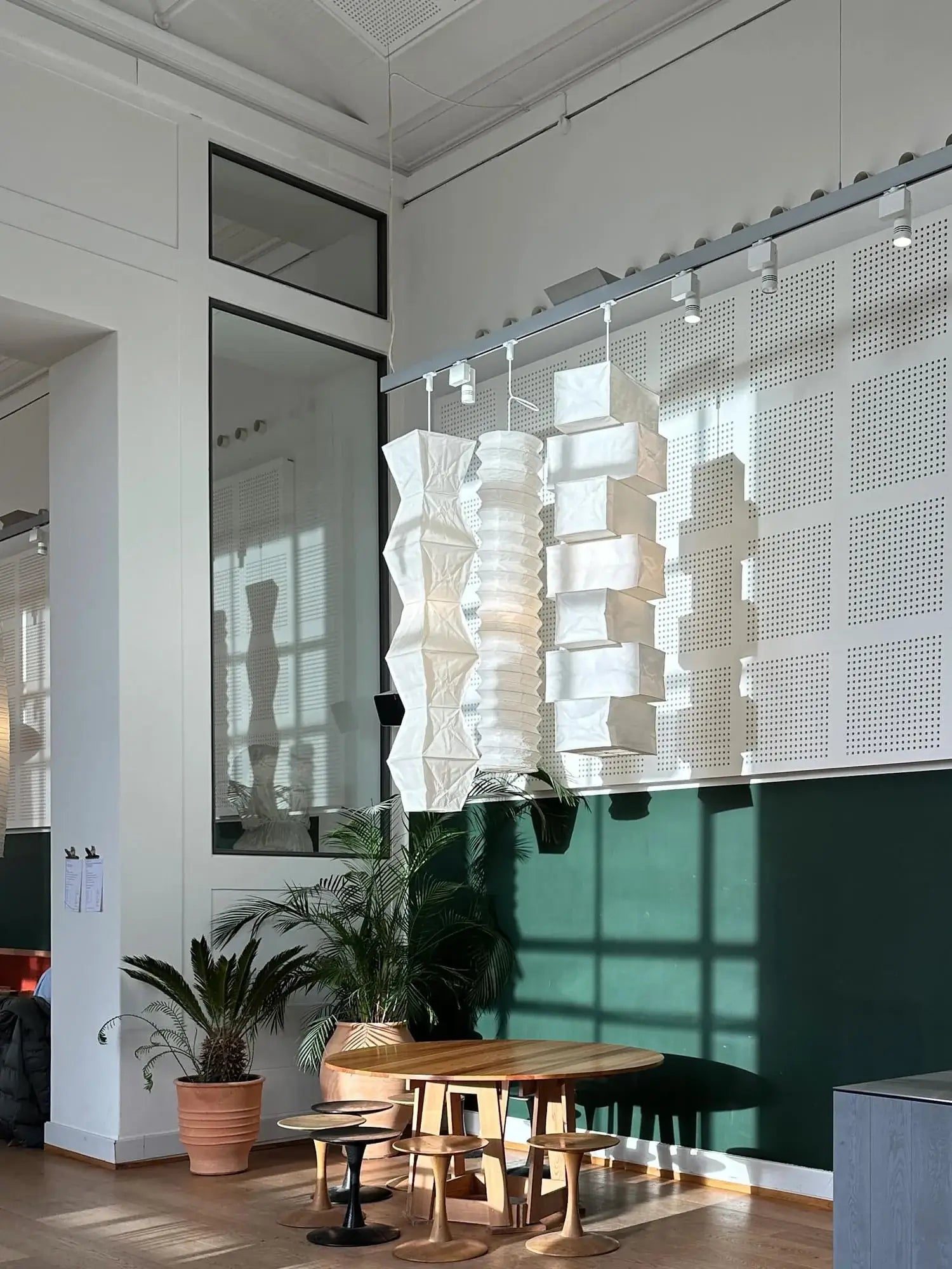 Akari L7 Pendant Light - Nuvé