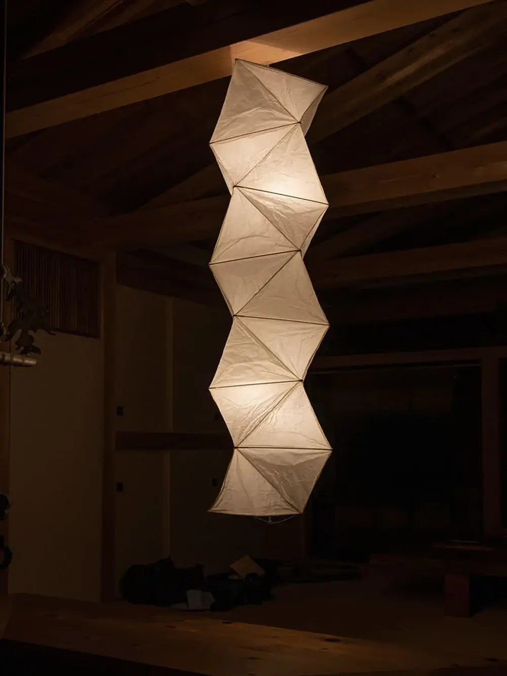 Akari L8 Pendant Light - Nuvé