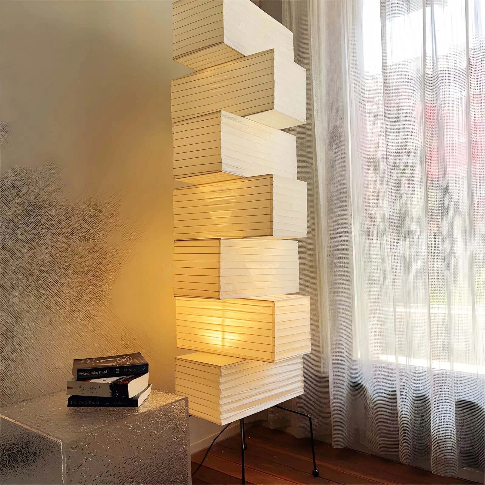 Akari UF4-L10 Floor Lamp - Nuvé