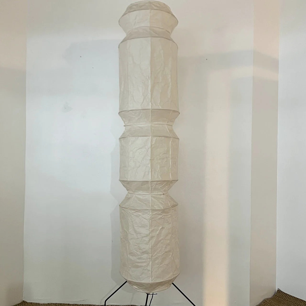 Akari UF4-L6 Floor Lamp - Nuvé