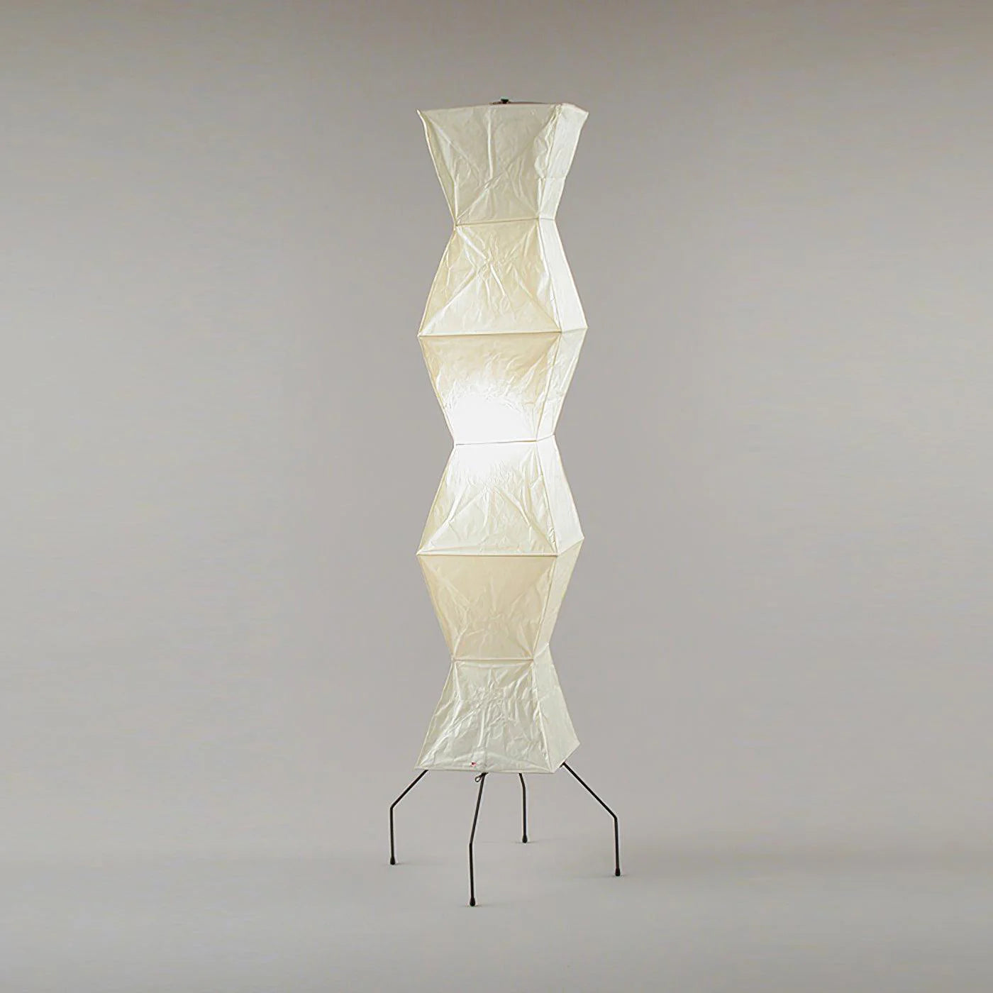 Akari UF4-L9 Floor Lamp - Nuvé
