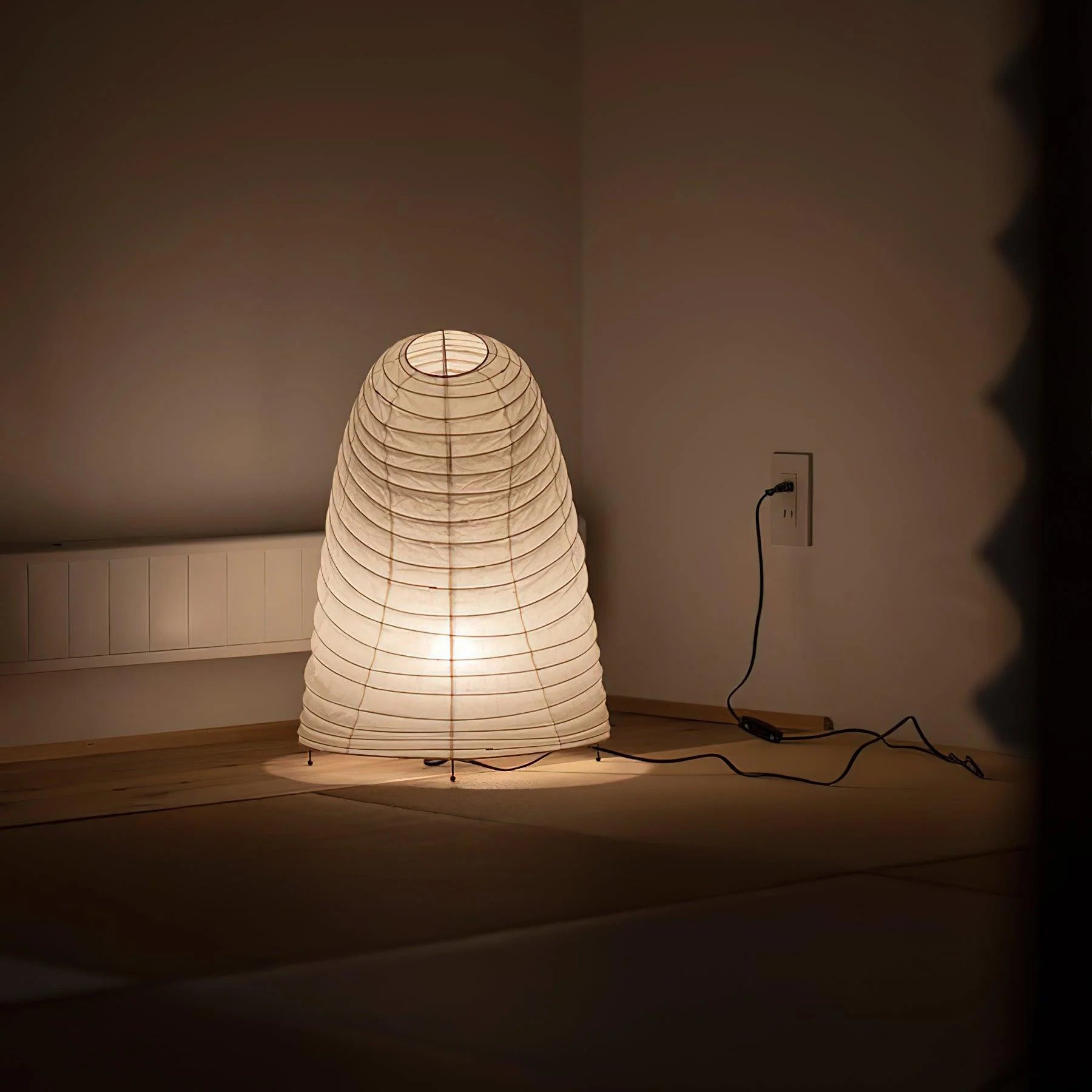 Akari VB-13T Table Lamp - Nuvé