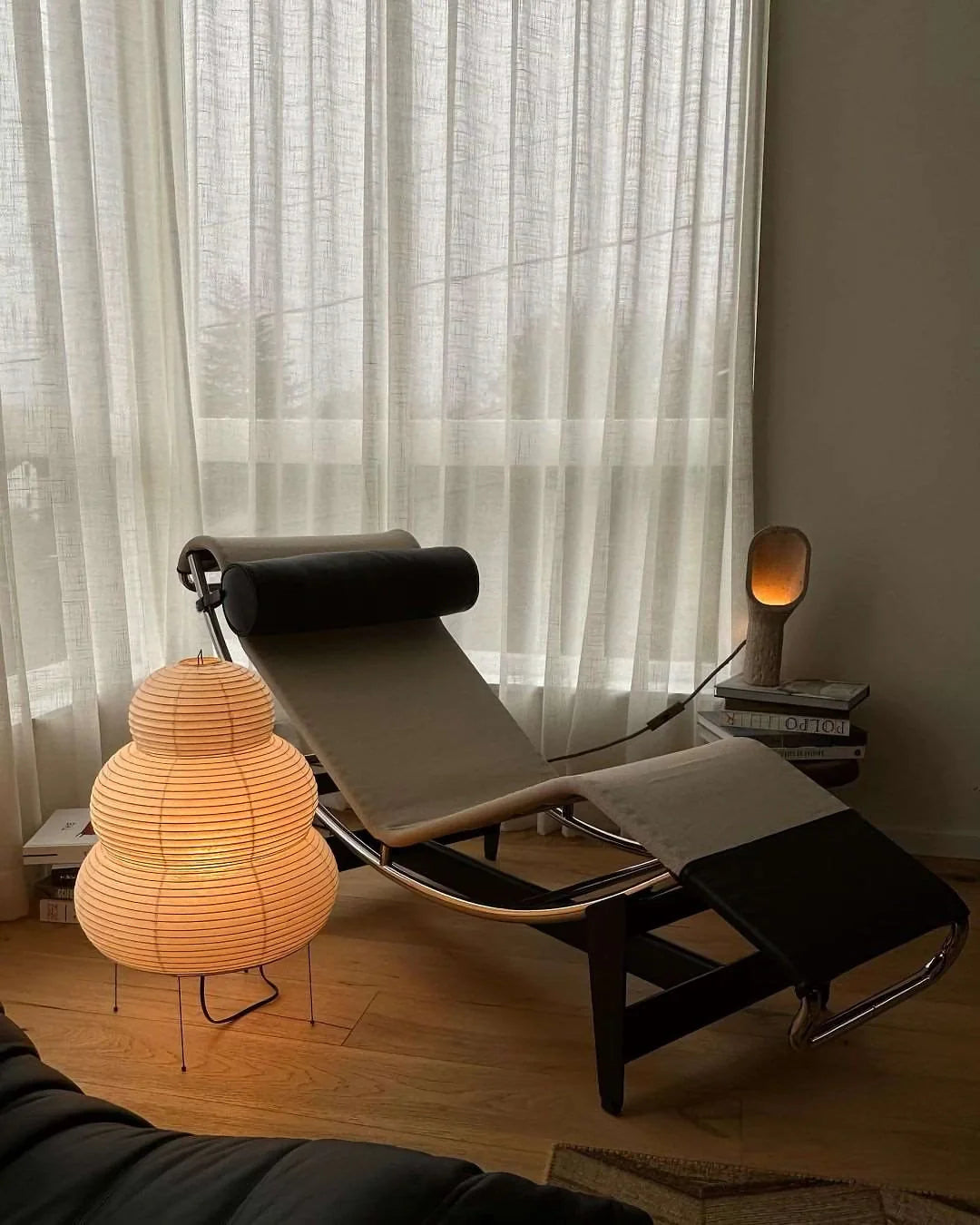 Akari 25N Table Lamp - Nuvé