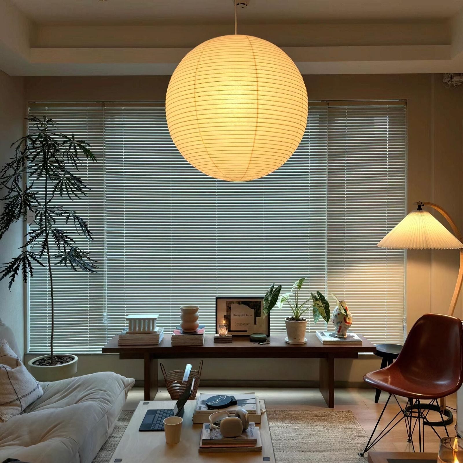 Akari A Pendant Light - Nuvé
