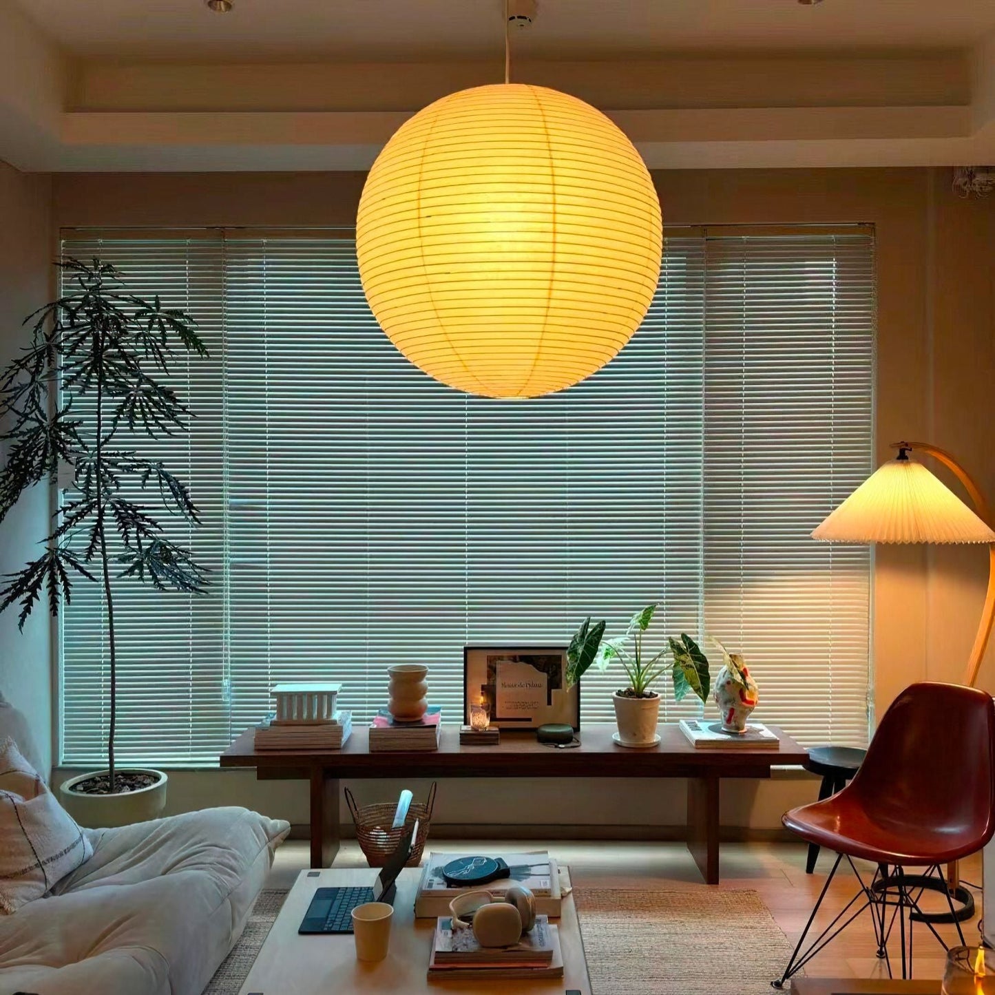 Akari A Pendant Light - Nuvé