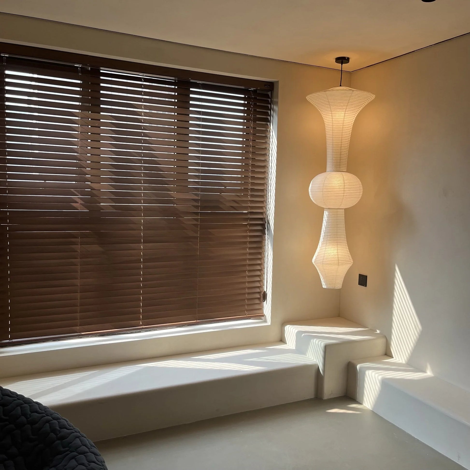 Akari E Ceiling Light - Nuvé