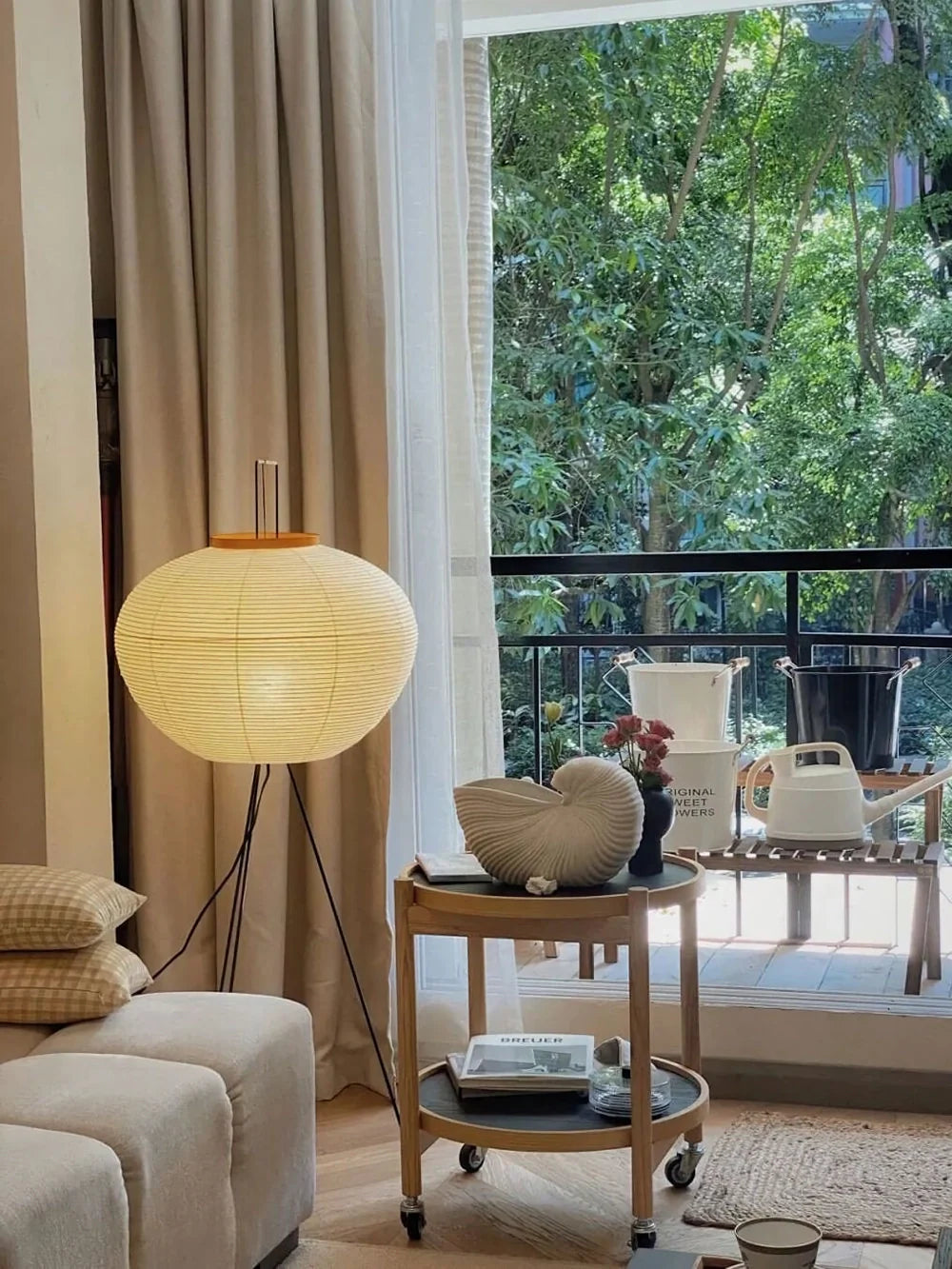Akari Series Floor Lamp - Nuvé