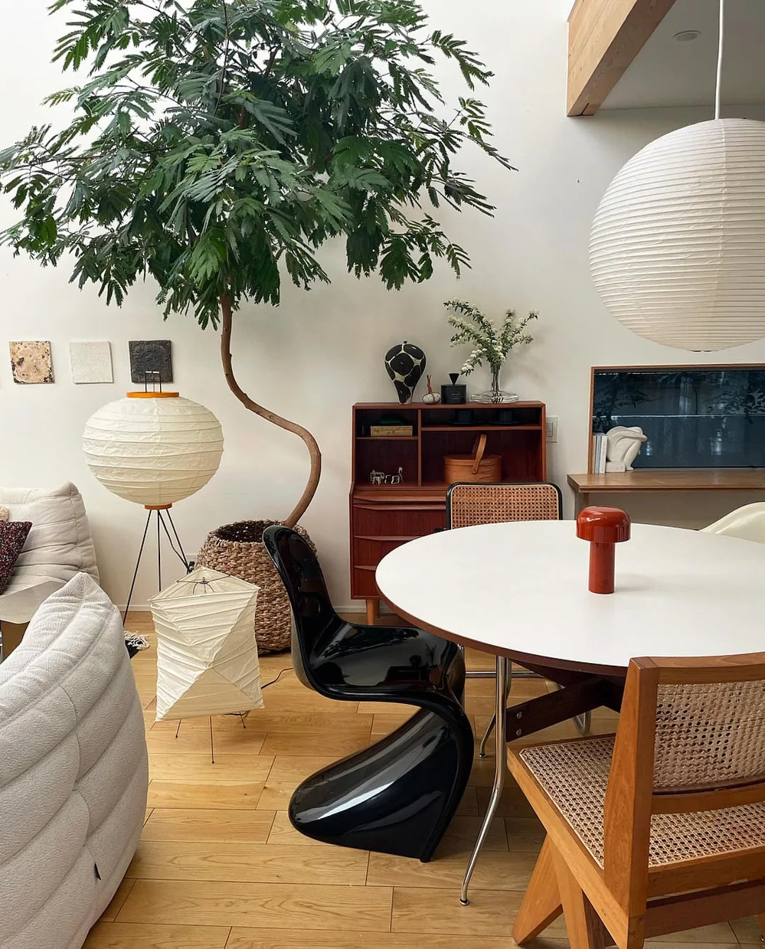 Akari Series Floor Lamp - Nuvé