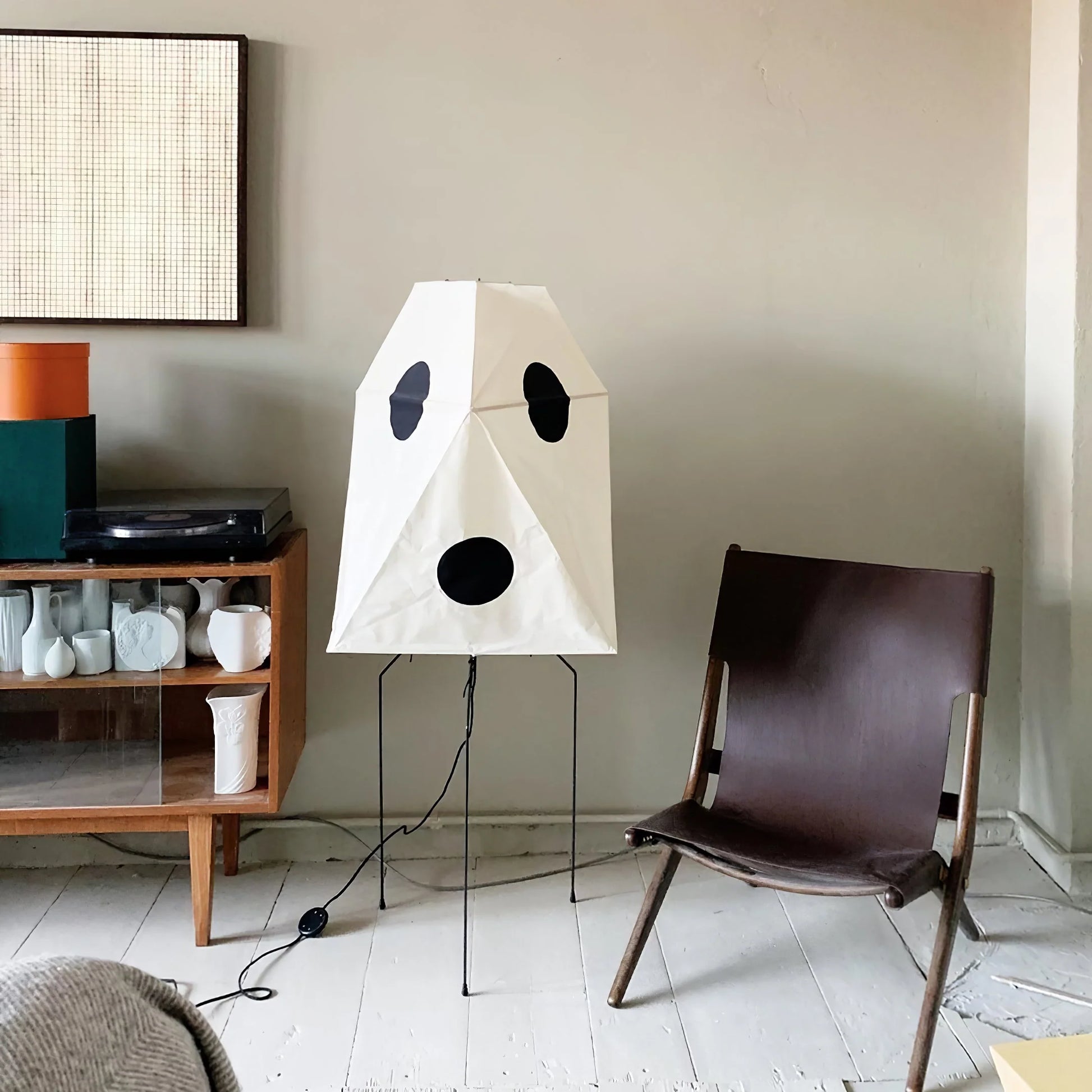 Akari UF3-Q Floor Lamp - Nuvé