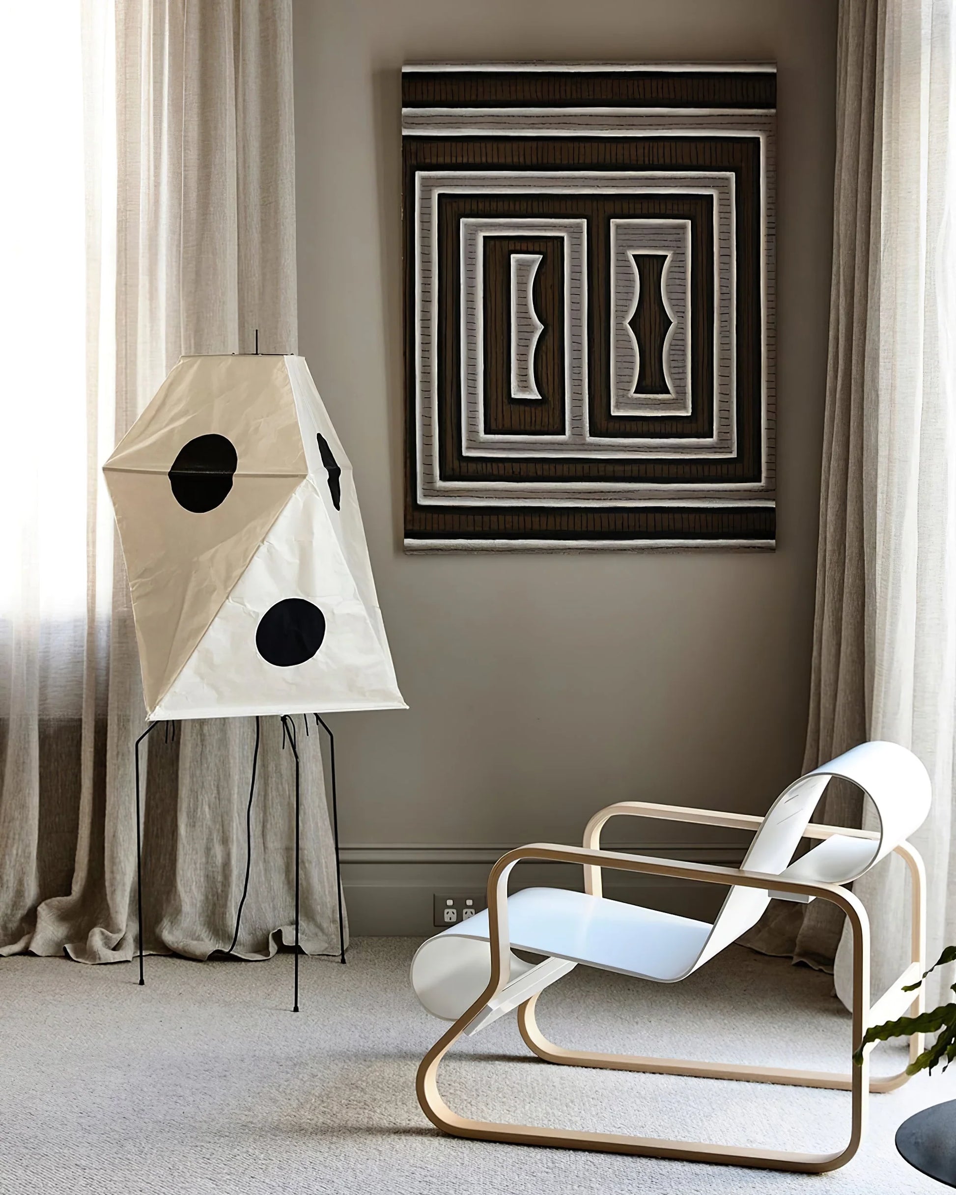 Akari UF3-Q Floor Lamp - Nuvé