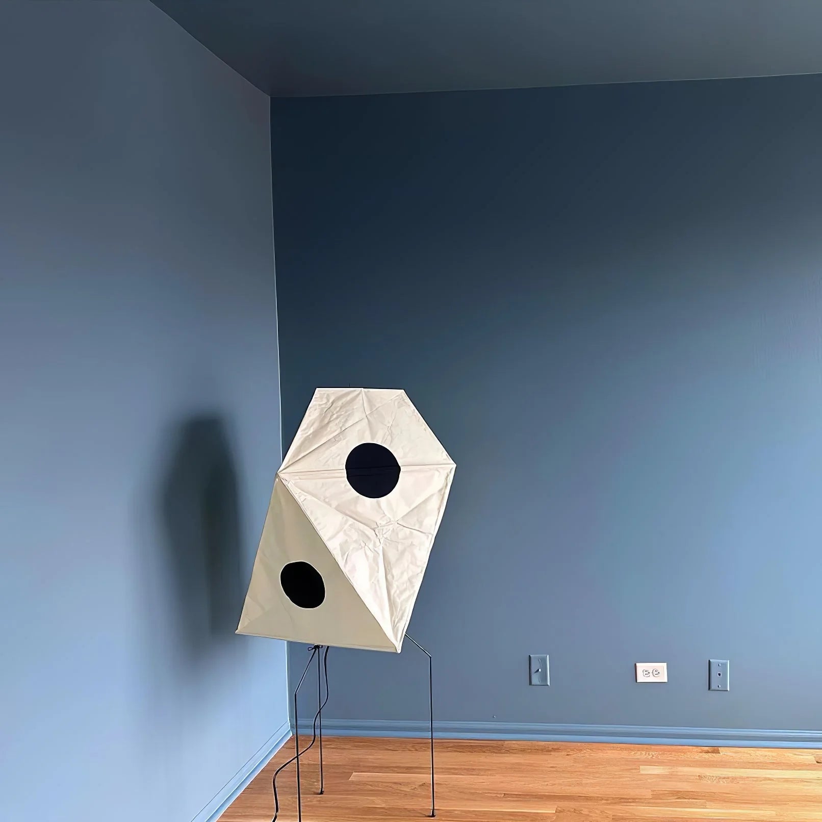 Akari UF3-Q Floor Lamp - Nuvé