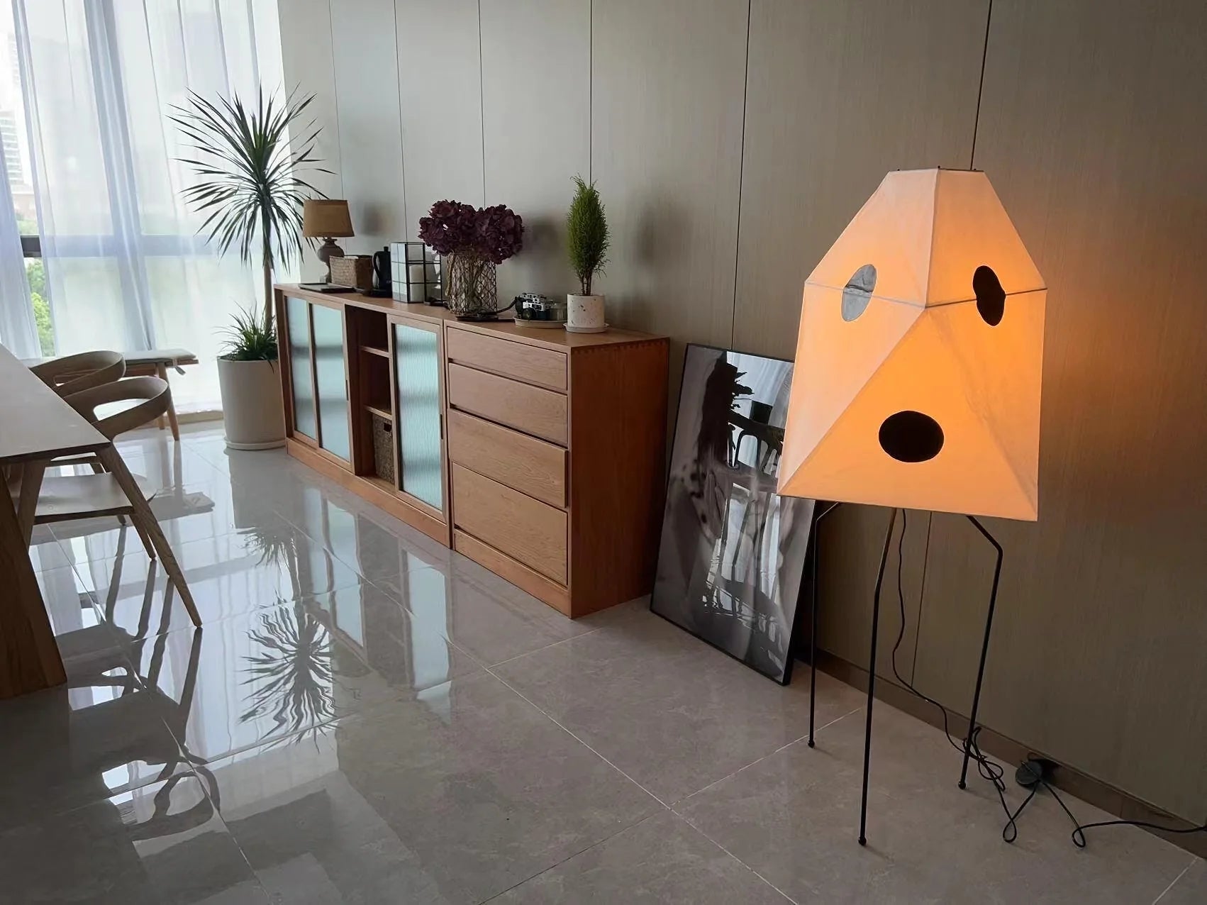 Akari UF3-Q Floor Lamp - Nuvé