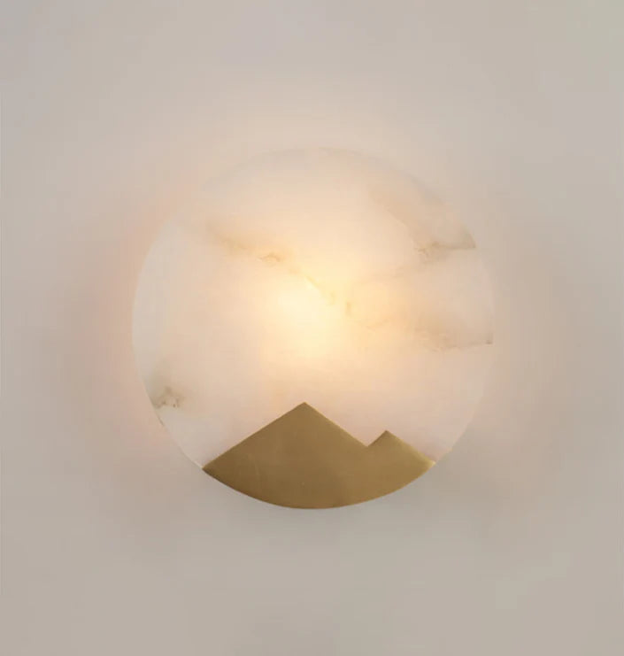 Alabaster Brass Wall Light - Nuvé