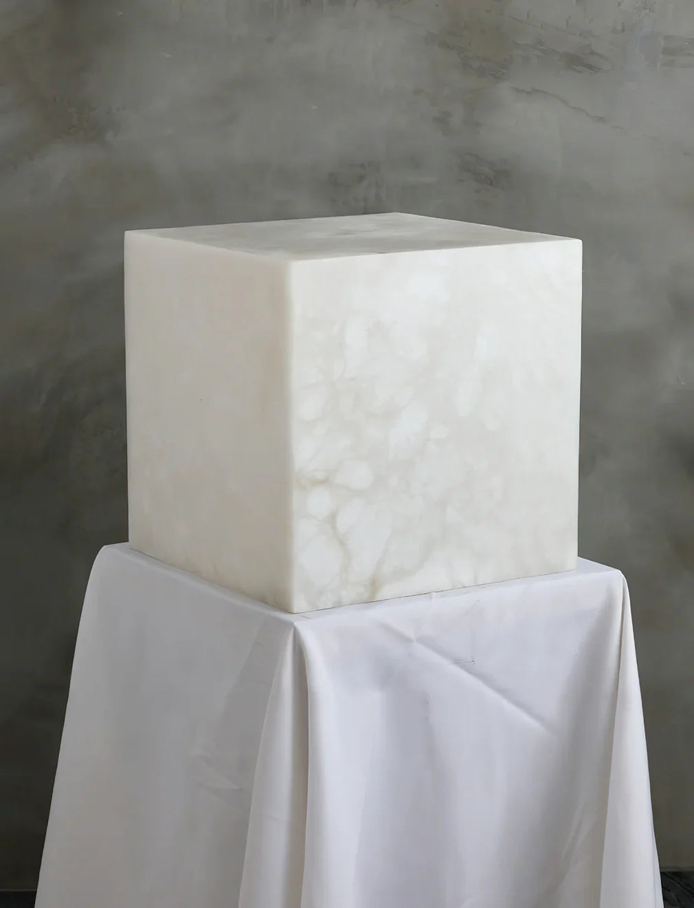 Alabaster Cubic Table Lamp