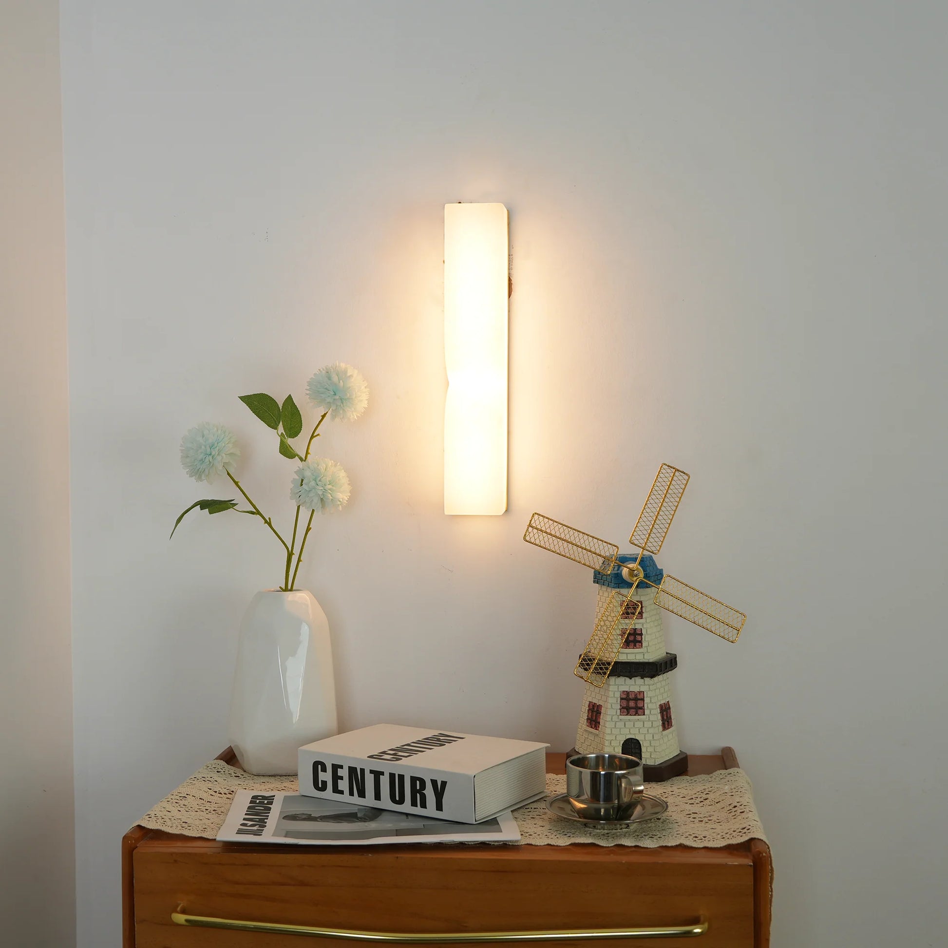 Alabaster Essence Wall Sconce - Nuvé