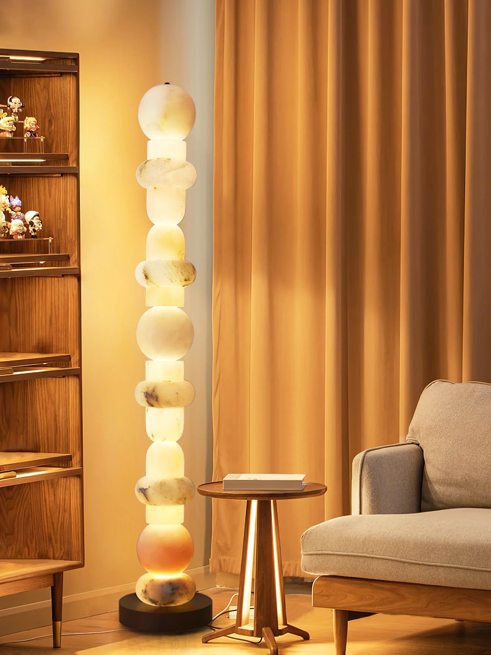 Alabaster Floor Lamp - Nuvé
