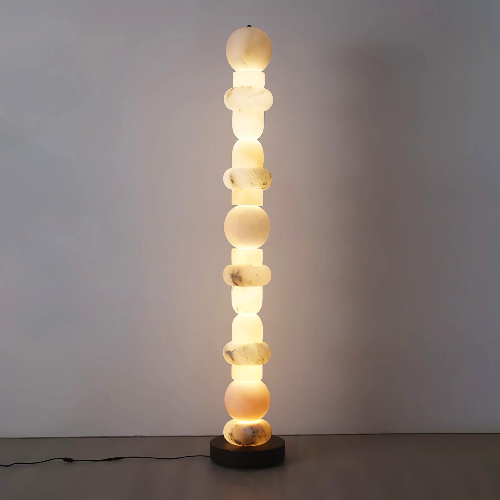 Alabaster Floor Lamp - Nuvé