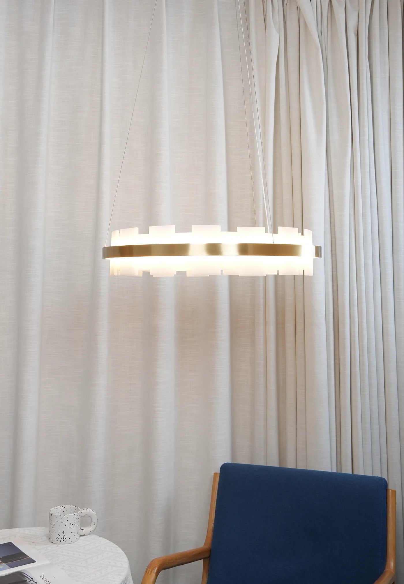 Alabaster Halo Brass Chandelier - Nuvé