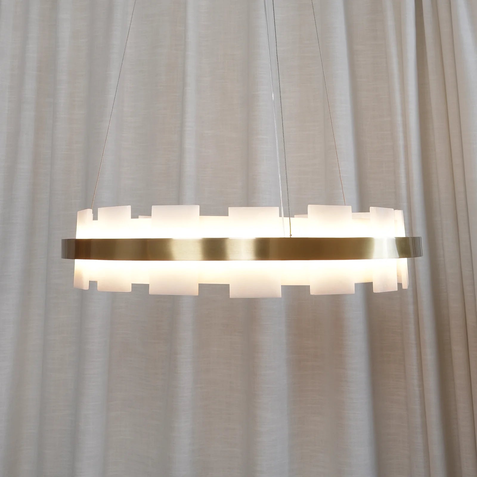 Alabaster Halo Brass Chandelier - Nuvé