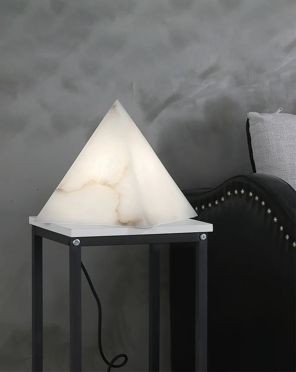 Alabaster Pyramid Table Lamp - Nuvé