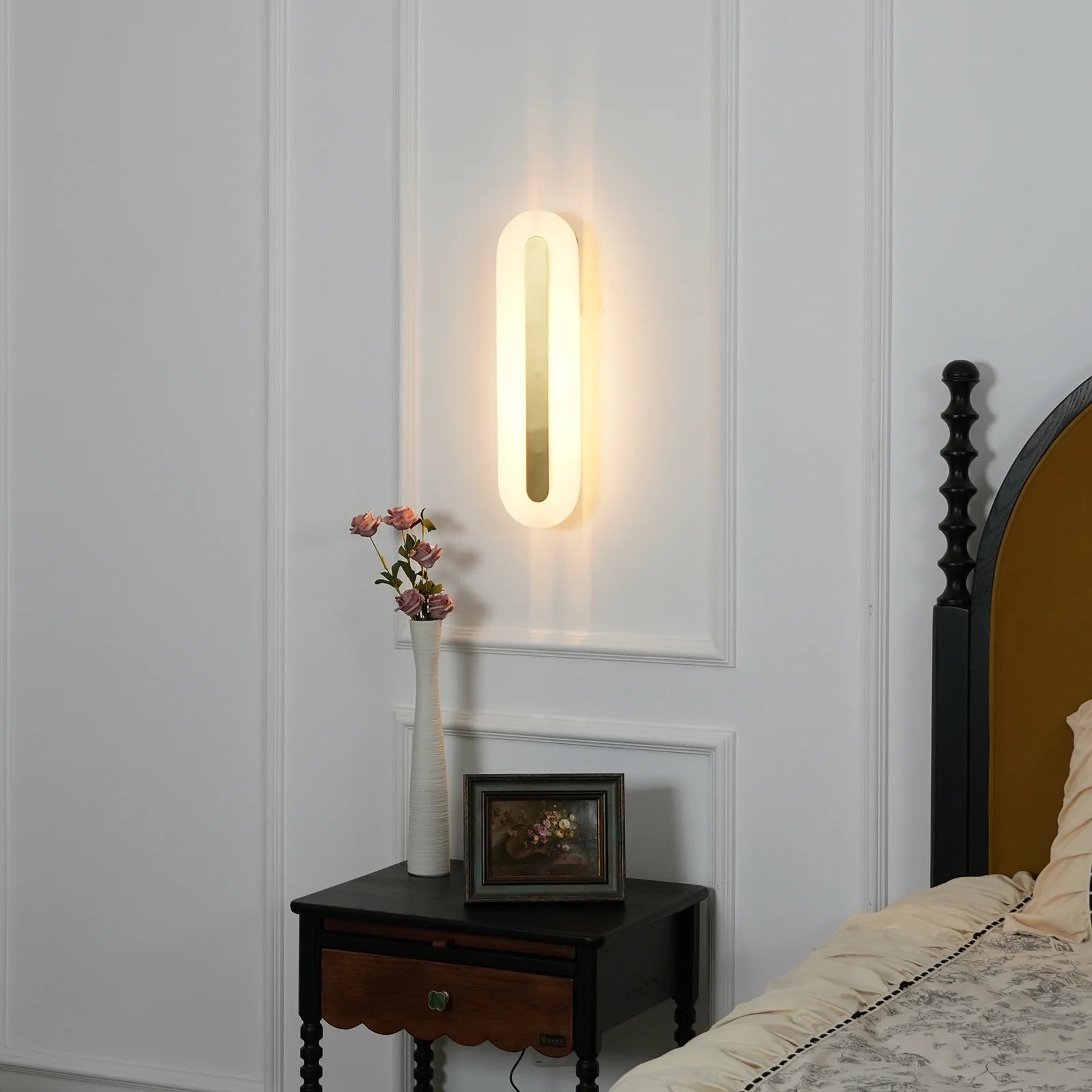 Alabaster Rounded Wall Light - Nuvé