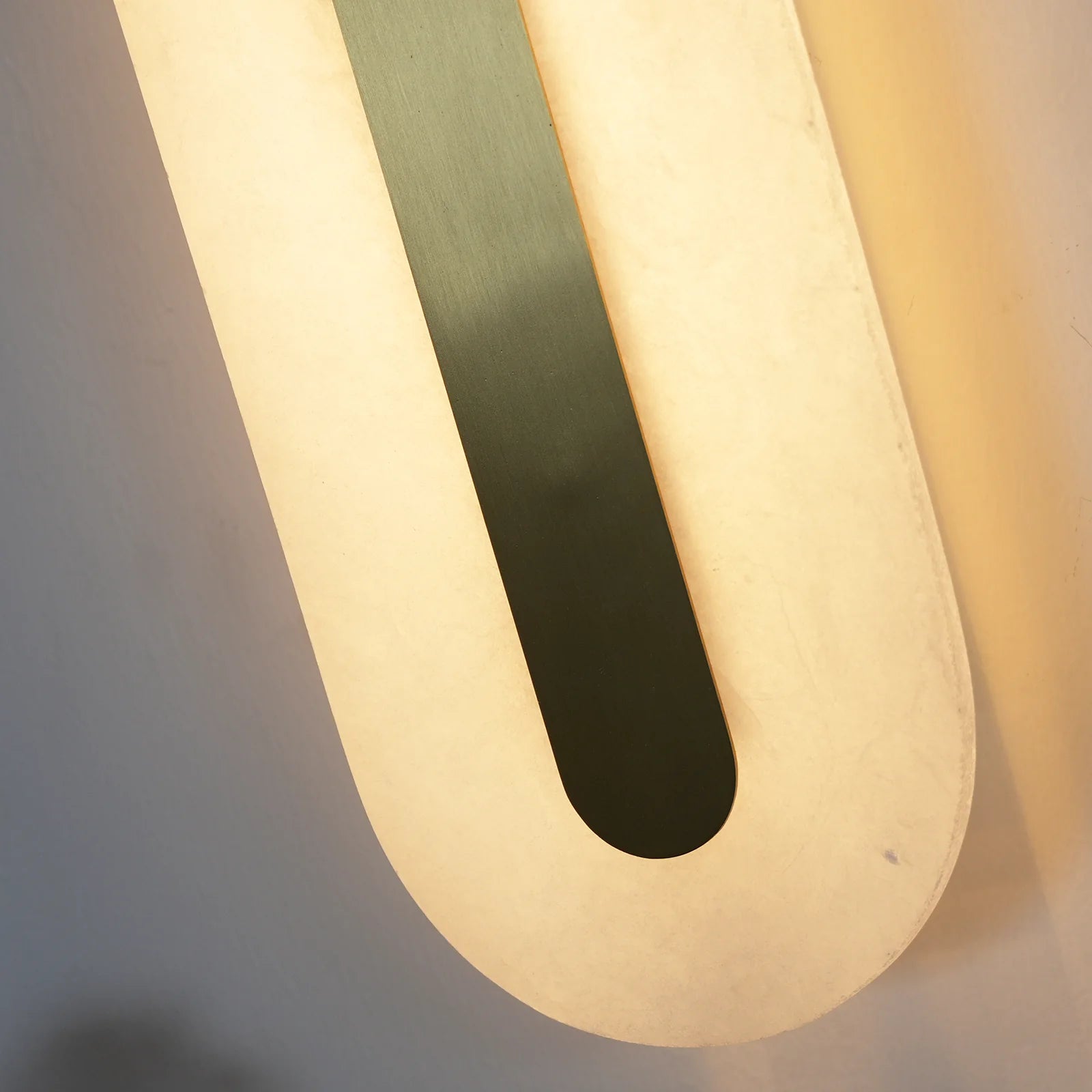 Alabaster Rounded Wall Light - Nuvé