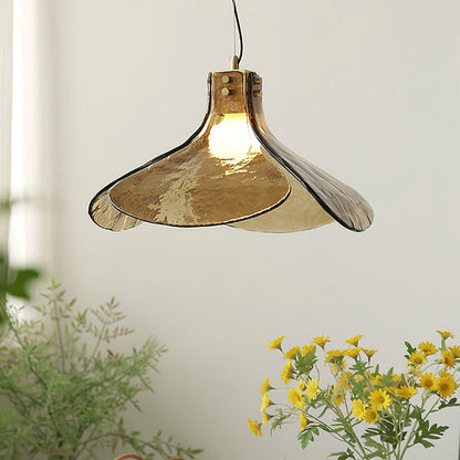 Amber Petal Glass Pendant Light - Nuvé
