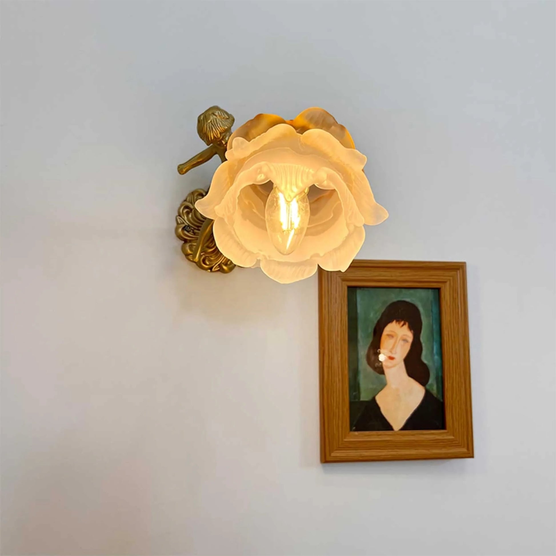 Angel Wall Light - Nuvé