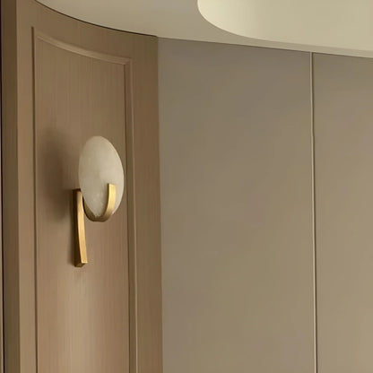 Alabaster Applique Alice Wall Lamp - Nuvé