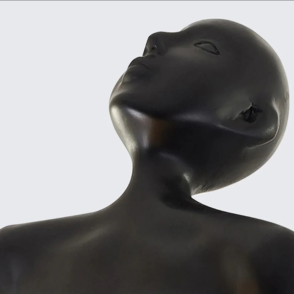 Artistic Decorative Figure Floor Lamp - Nuvé