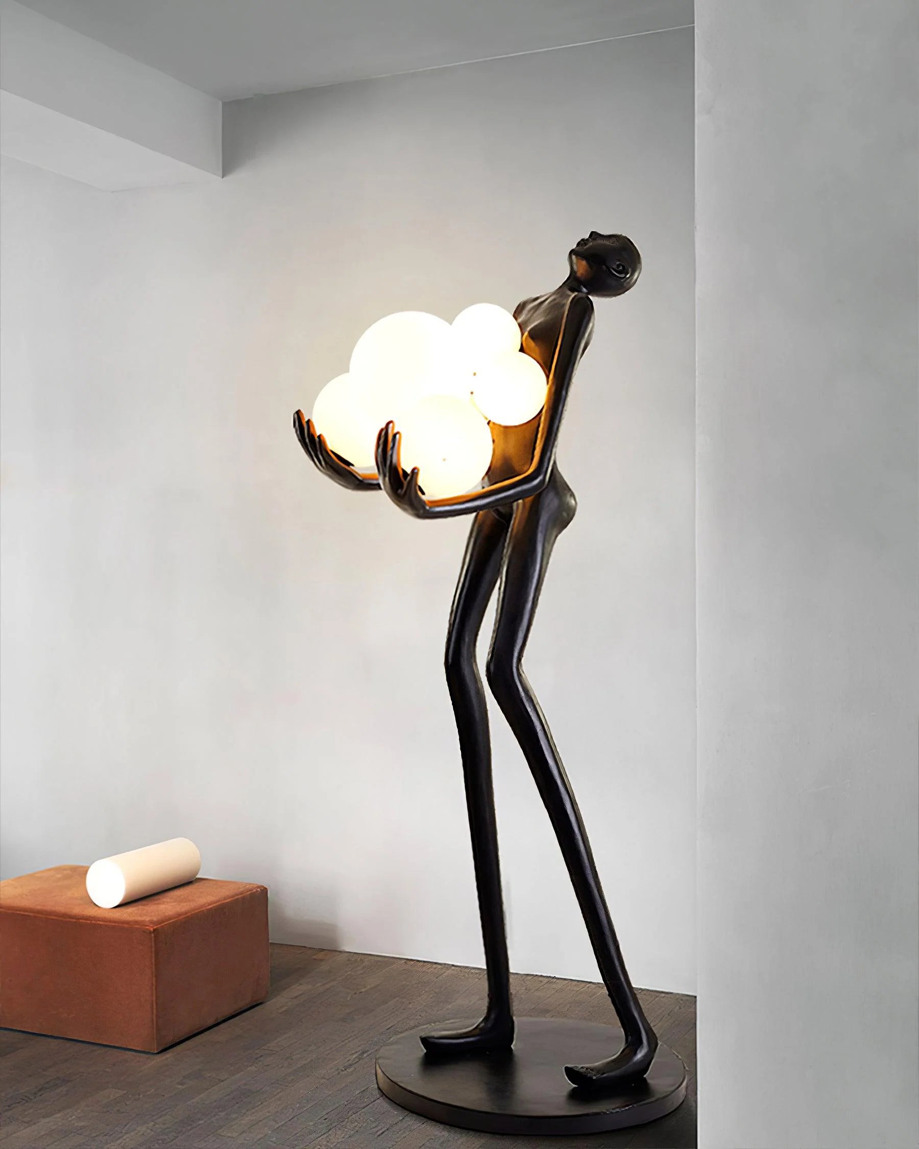 Artistic Decorative Figure Floor Lamp - Nuvé