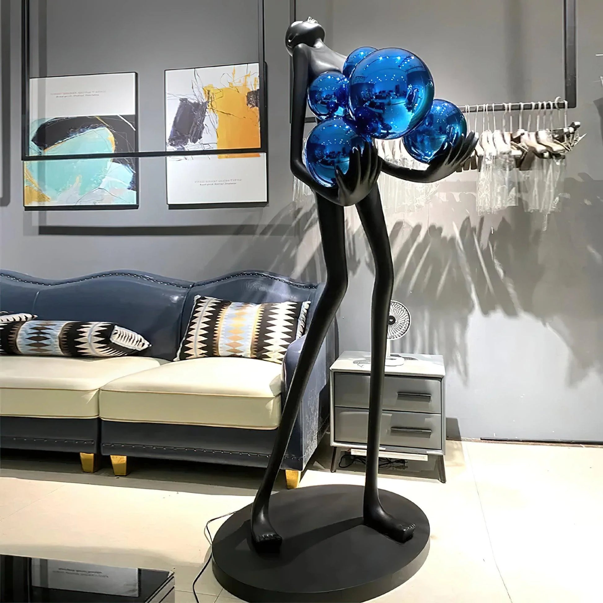 Artistic Decorative Figure Floor Lamp - Nuvé