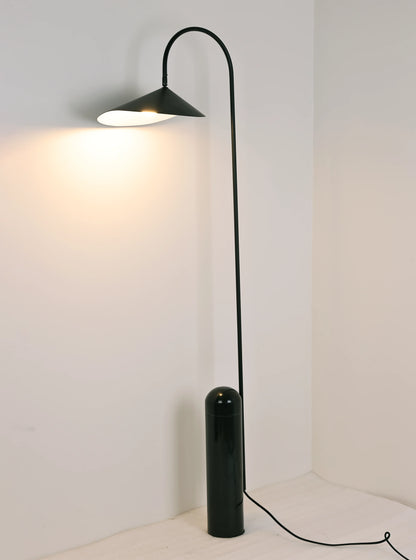 Arum Marble Floor Lamp - Nuvé