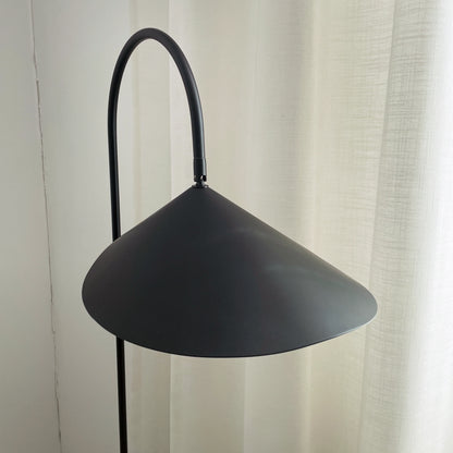 Arum Marble Floor Lamp - Nuvé