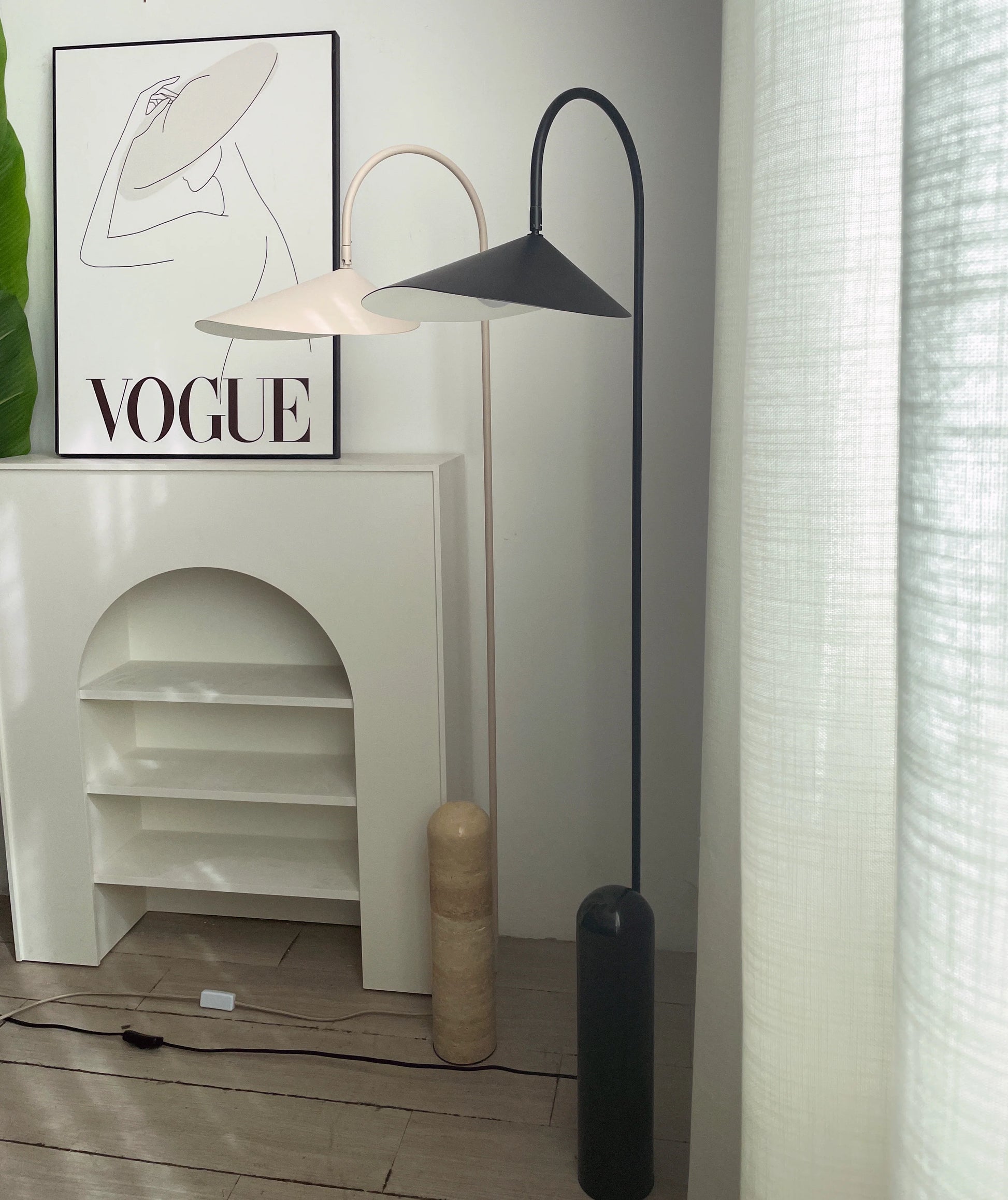 Arum Marble Floor Lamp - Nuvé