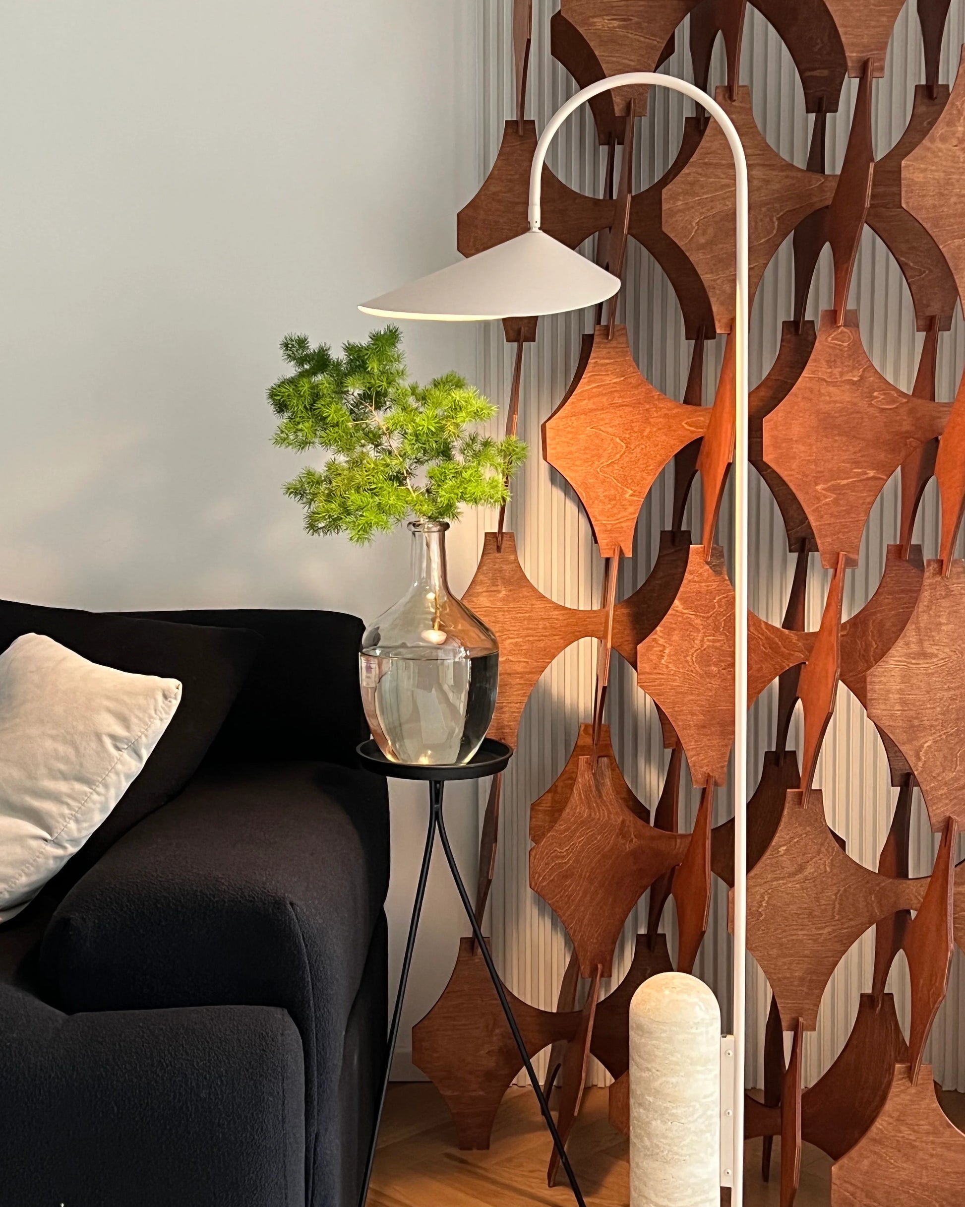 Arum Marble Floor Lamp - Nuvé