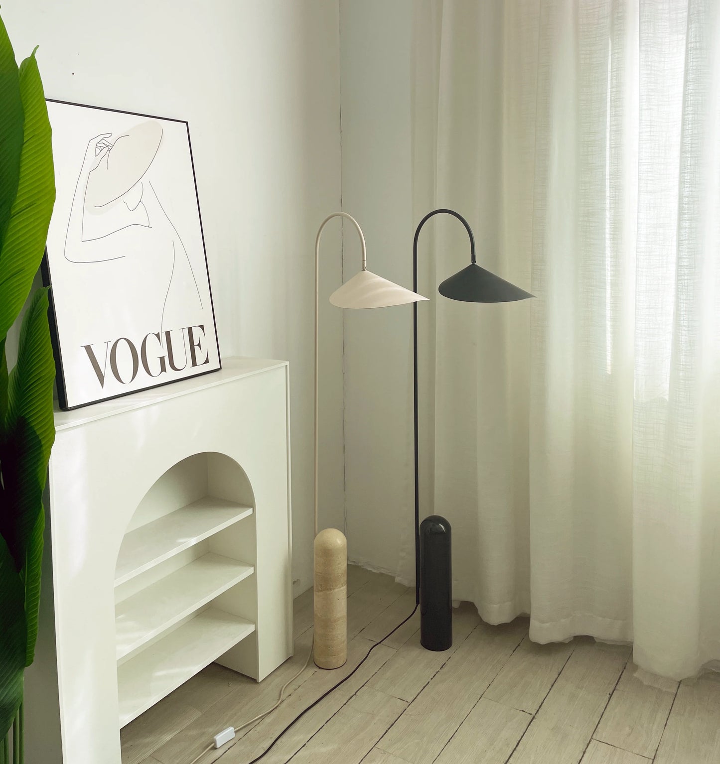 Arum Marble Floor Lamp - Nuvé