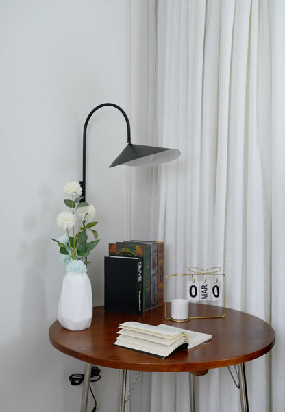Arum Swivel Wall Lamp - Nuvé
