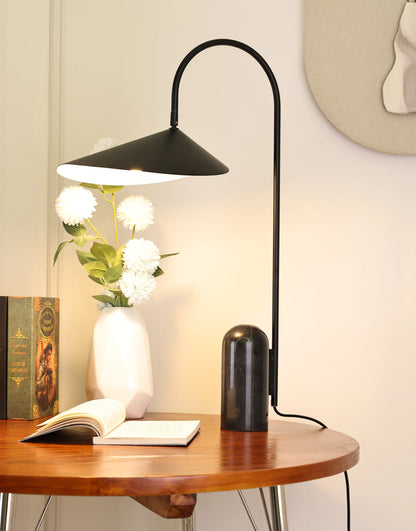 Arum Marble Table Lamp - Nuvé