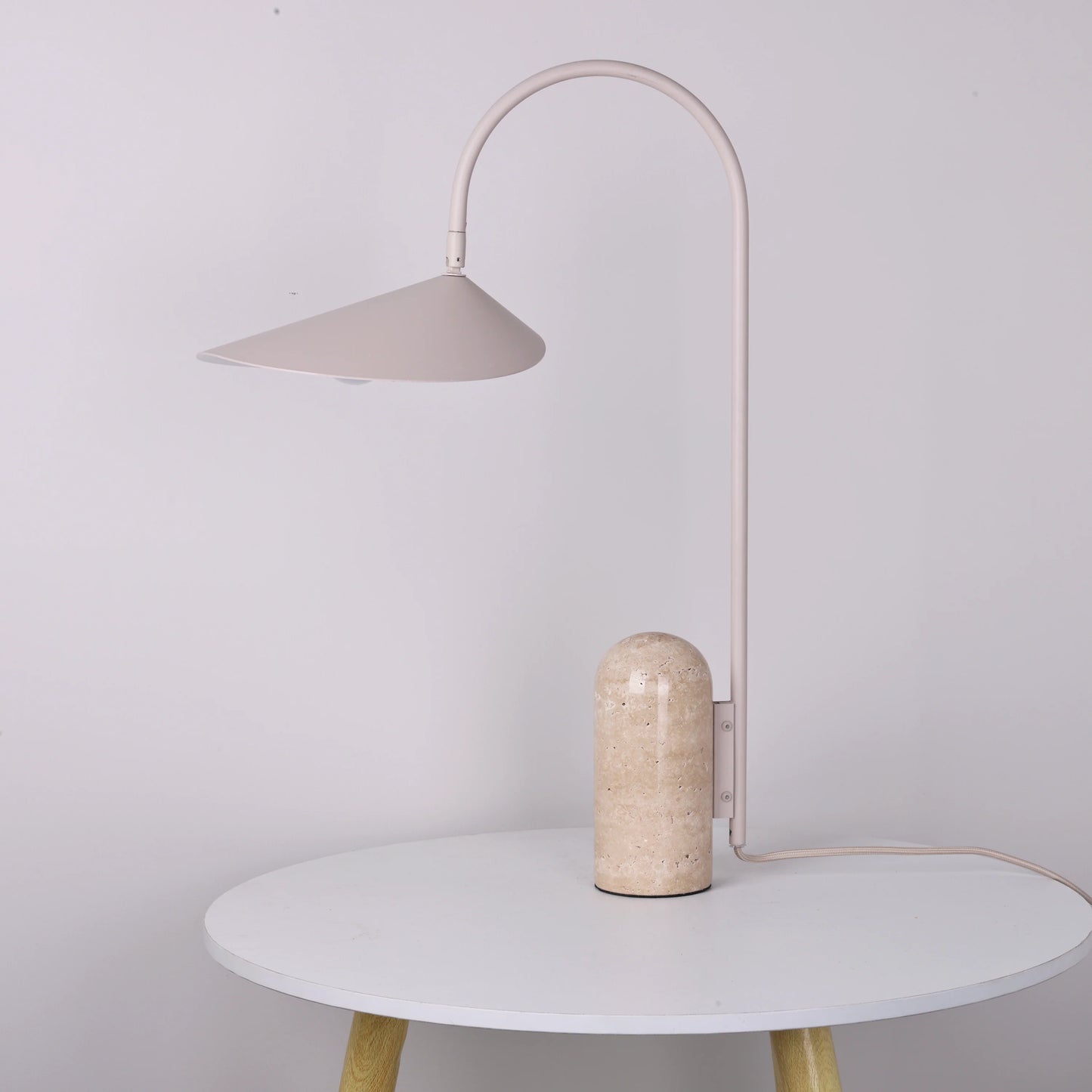 Arum Marble Table Lamp - Nuvé