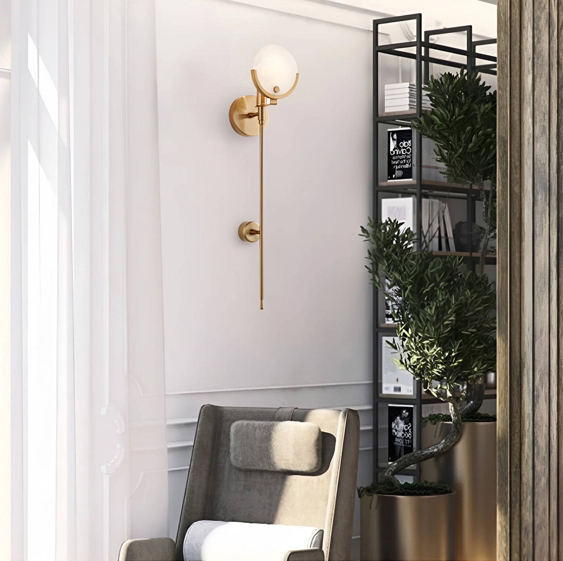 Alabaster Ava Brass Wall Lamp - Nuvé