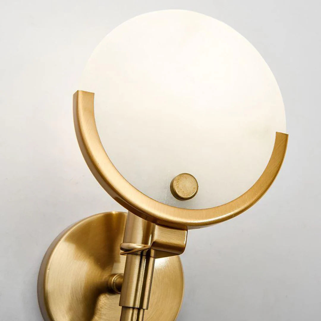 Alabaster Ava Brass Wall Lamp - Nuvé