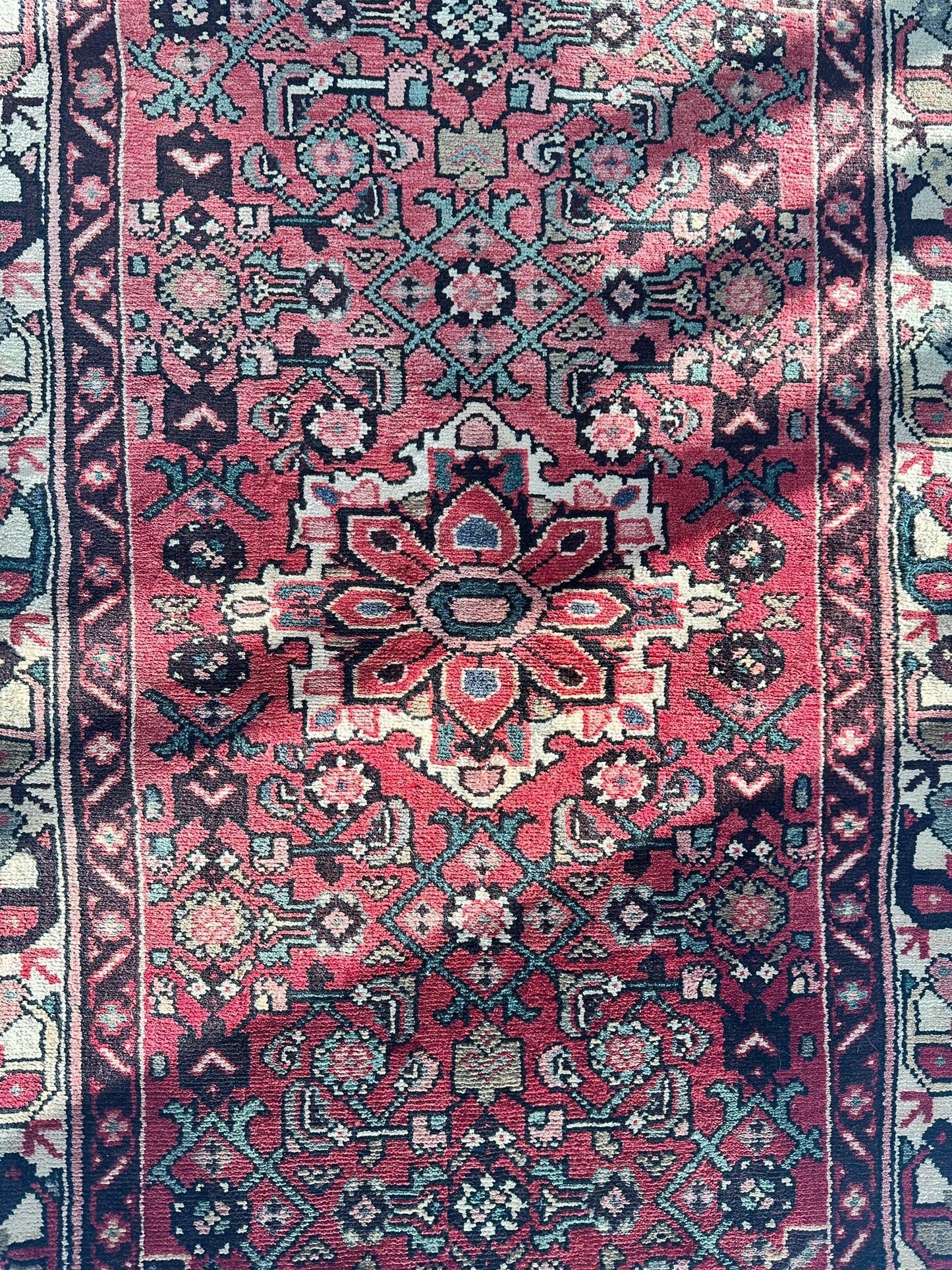 Vintage Persian Hamadan Rug 3’7” x 6’8” - Nuvé