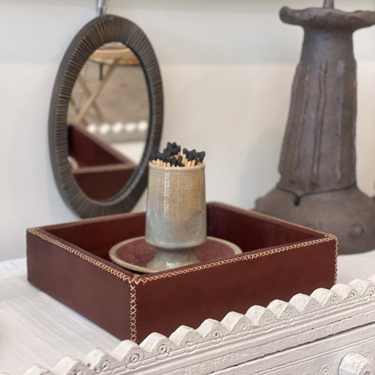 Monedas | Cedar Wood + Leather Valet Tray - Nuvé