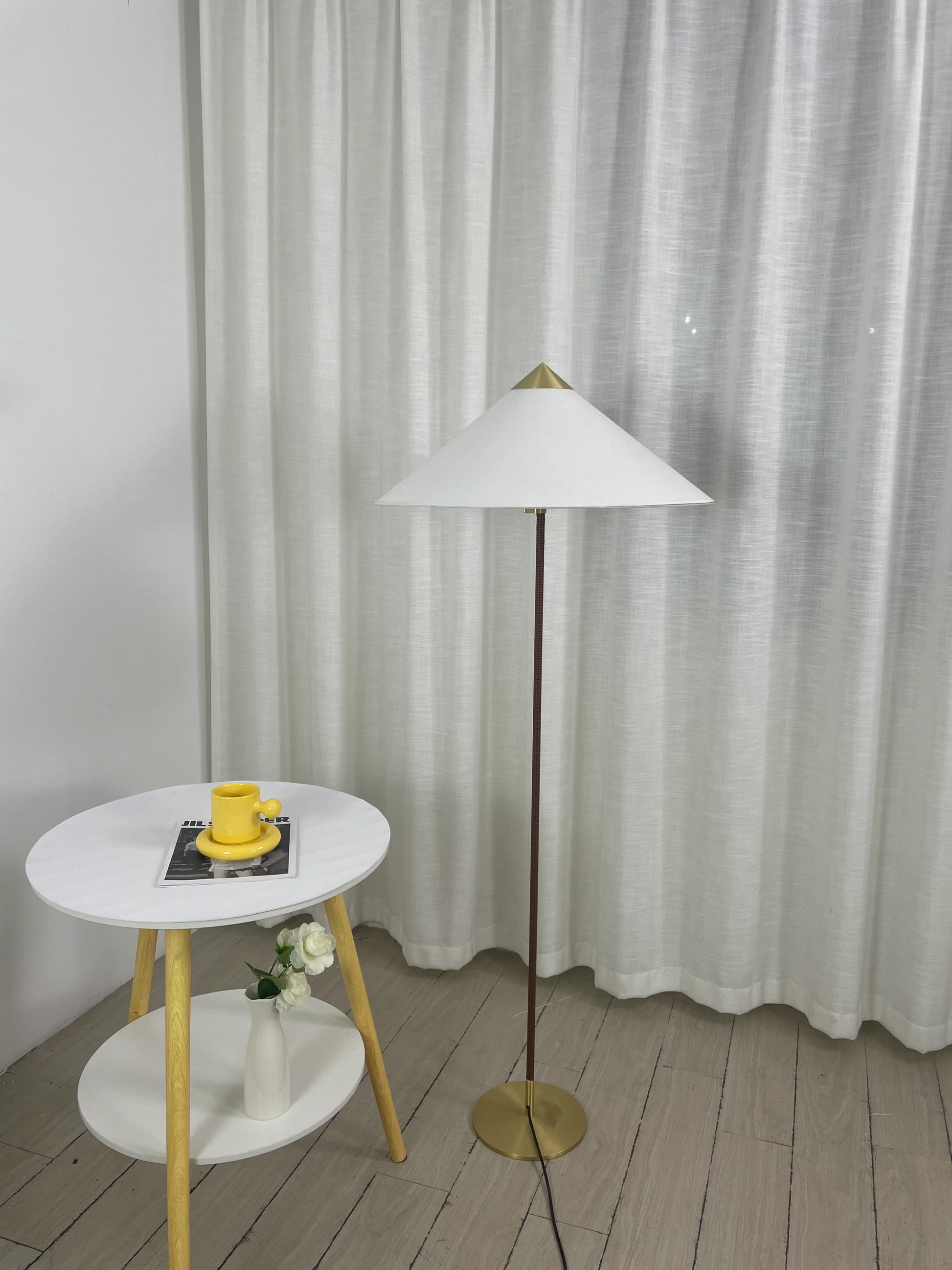Bamboo Hat Floor Lamp - Nuvé