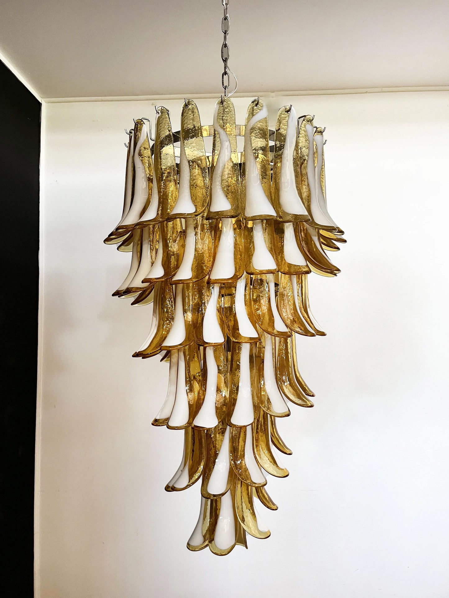 Petals Spiral Murano Amber Chandelier - Nuvé